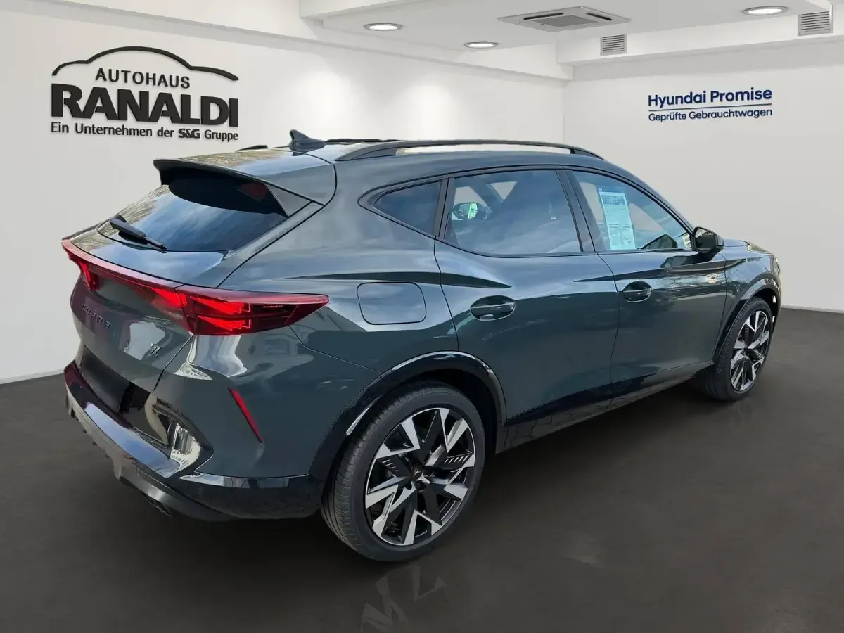 Neu Cupra Formentor VZ 333 PS (244 kW) 2025 Blau SUV