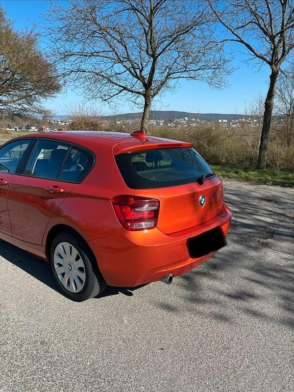 Gebraucht BMW 118 143 PS (105 kW) 2015 Orange Kleinwagen