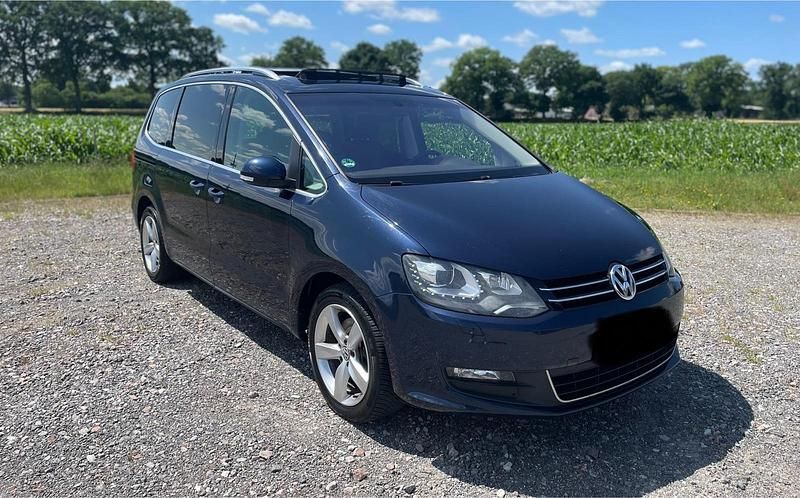 Blau Gebraucht 2011 VW Sharan Van / Kleinbus | 6.550 € (Fairer Preis) - Bild 1/4