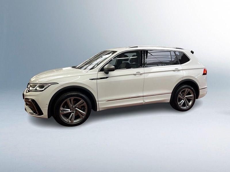 Gebraucht VW Tiguan Allspace R-line 150 PS (110 kW) 2022 Pure white SUV