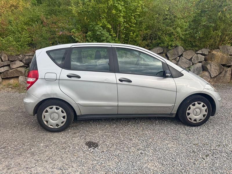 Gebraucht Mercedes A170 116 PS (85 kW) 2006 Silber Limousine