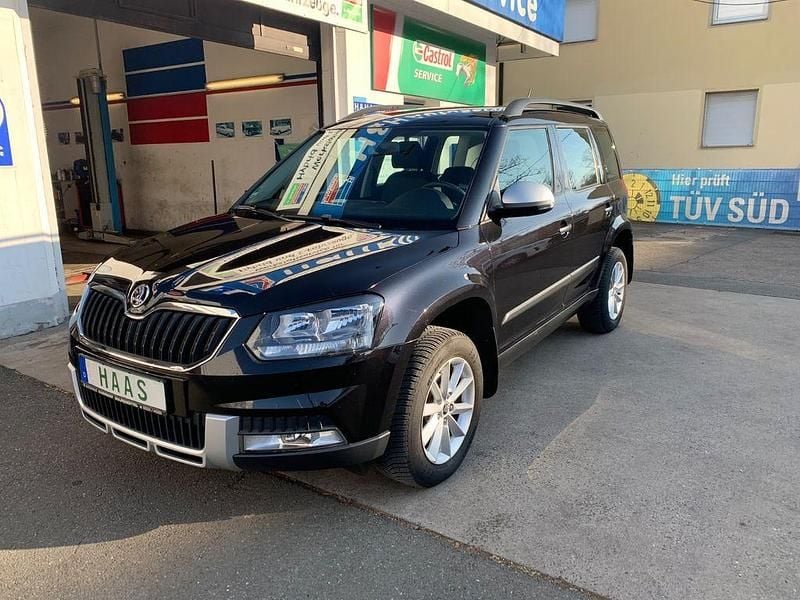Schwarz Gebraucht 2014 Skoda Yeti SUV | 10.850 € (Fairer Preis) - Bild 1/4