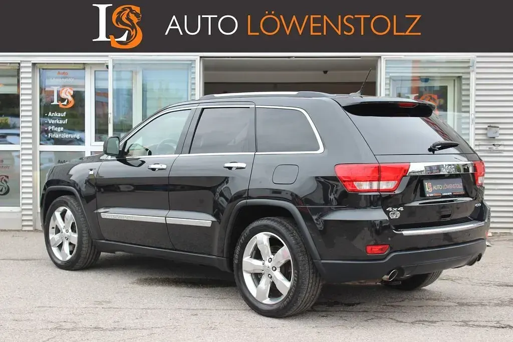 Gebraucht Jeep Grand Cherokee Overland 241 PS (177 kW) 2012 Schwarz SUV