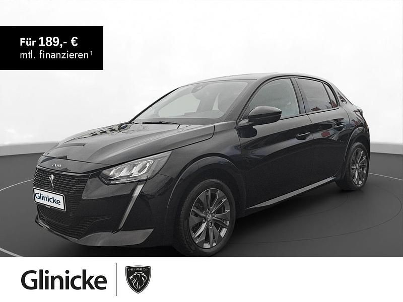 Gebraucht Peugeot e-208 Allure 100 kW (136 PS) 2023 Kleinwagen