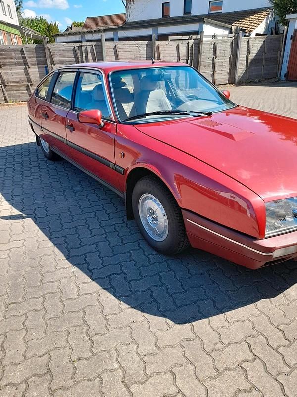 Rot Gebraucht 1985 Citroën CX Limousine | 9.500 € - Bild 1/4