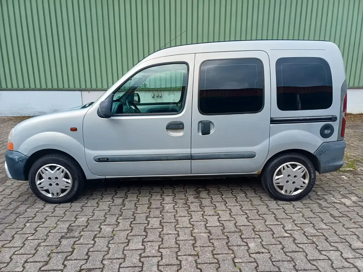 Brugt Renault Kangoo 75 HK (55 kW) 2000 Grå MPV