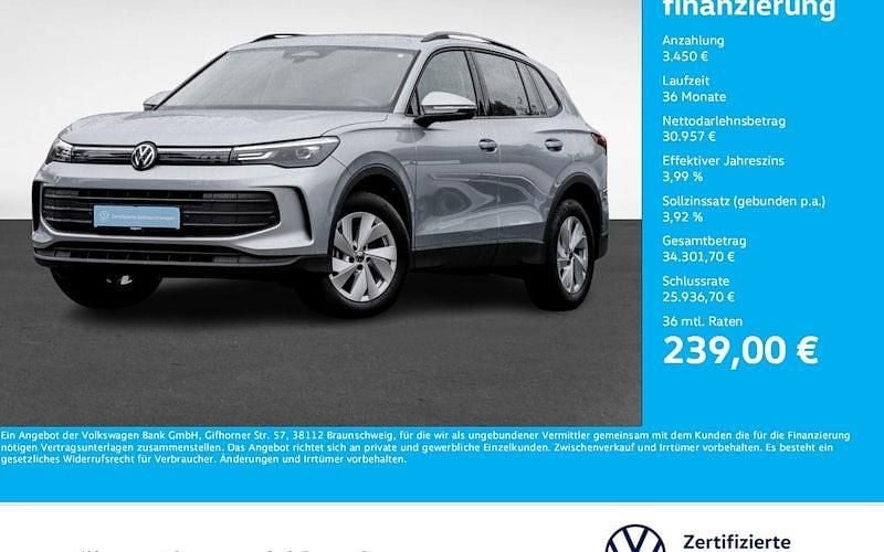 Silber Gebraucht 2024 VW Tiguan Basis SUV | 34.407 € (Fairer Preis) - Bild 1/4