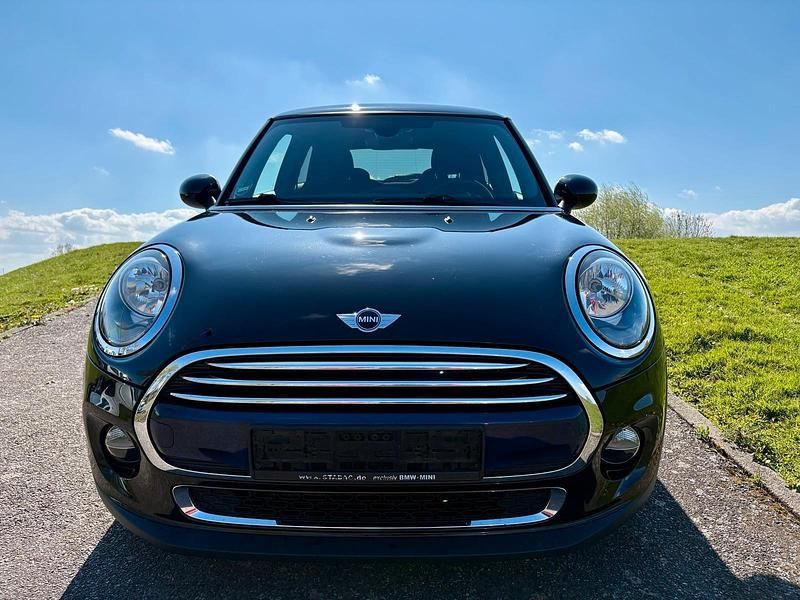 Second-hand Mini Cooper 142 CP (104 kW) 2015 Negru Hatchback