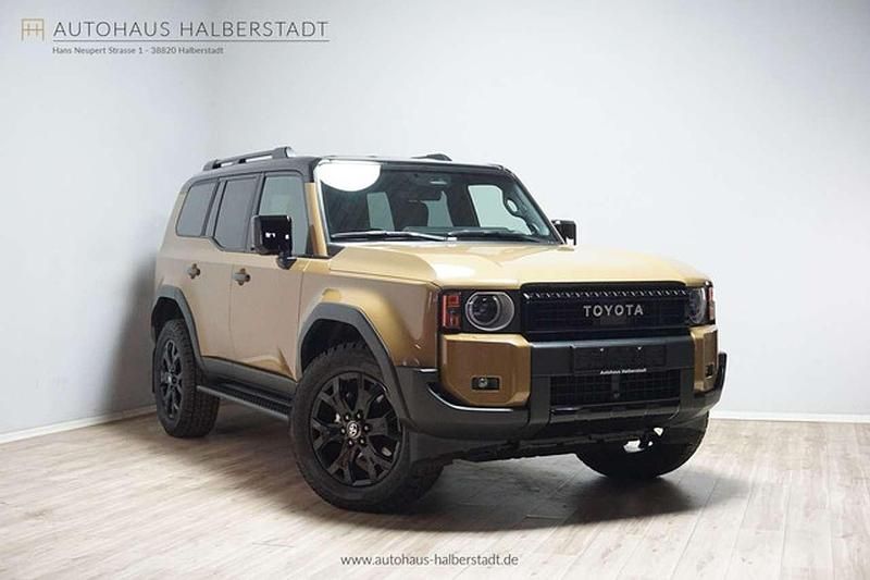 Beige Gebraucht 2025 Toyota Land Cruiser Edition SUV | 89.990 € (Teuer) - Bild 1/3