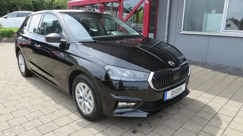 Neu Skoda Fabia Selection 80 PS (58 kW) 2025 Schwarz Kleinwagen
