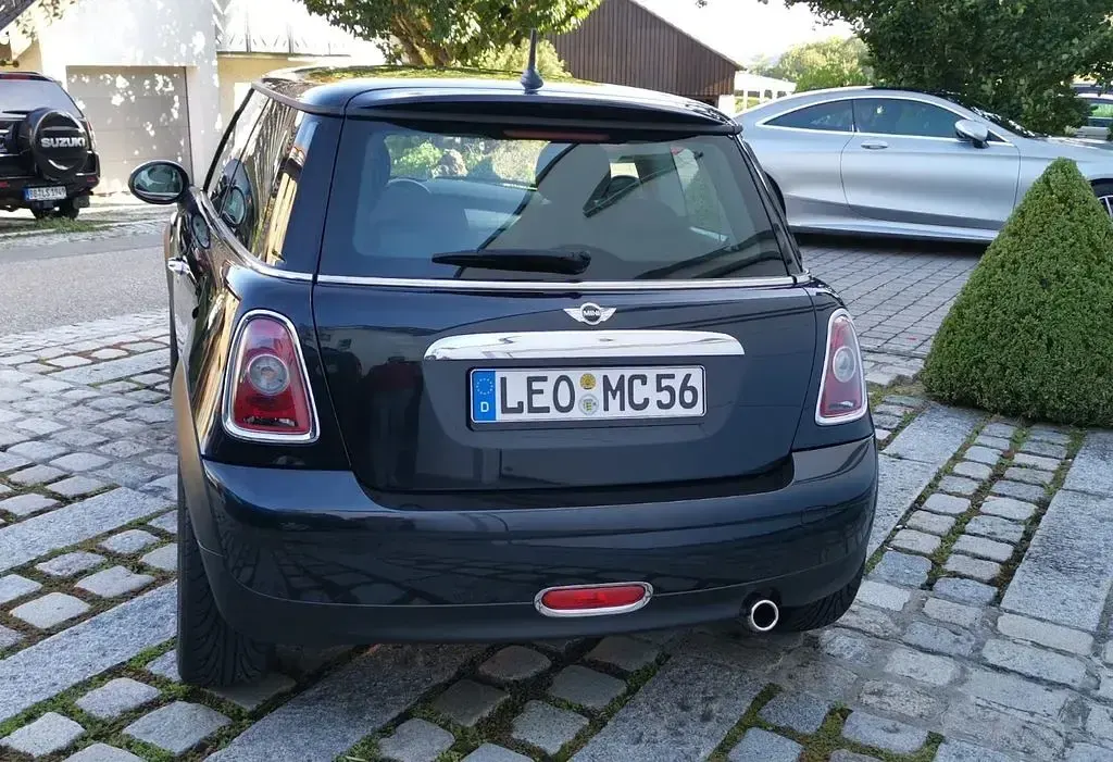 Używany Mini Cooper 120 KM (88 kW) 2007 Czarny Hatchback