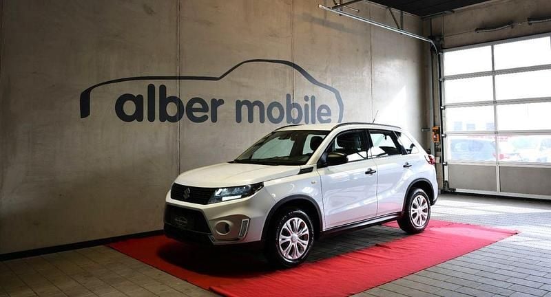 Gebraucht Suzuki Vitara 140 PS (102 kW) 2020 Weiß SUV