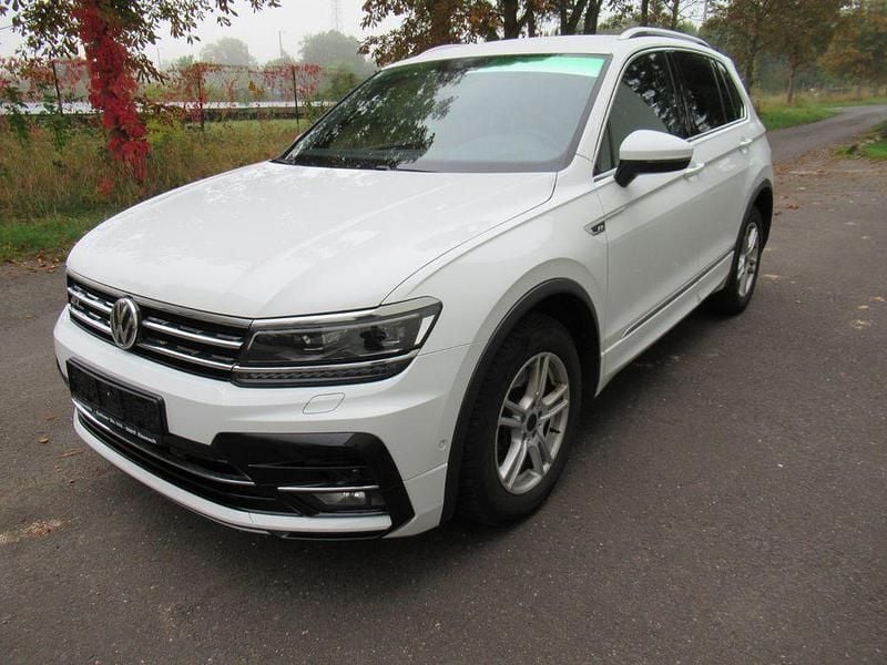 Weiß Gebraucht 2017 VW Tiguan R-line SUV | 22.999 € (Superpreis) - Bild 1/4