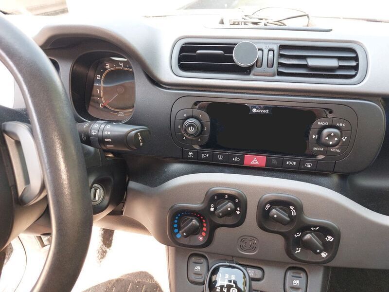 Gebraucht Fiat Panda Lounge 69 PS (50 kW) 2018 Schwarz Kleinwagen