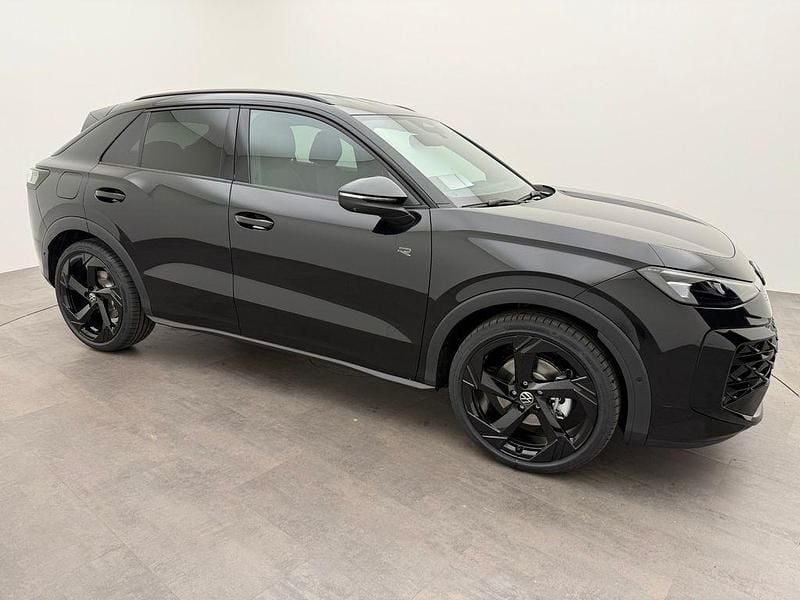 Gebraucht VW T-Roc R-line 150 PS (110 kW) 2026 Schwarz SUV