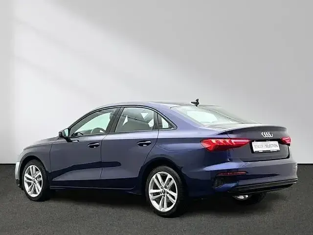Second-hand Audi A3 Advanced Plus 150 CP (110 kW) 2022 Albastru Berlinǎ