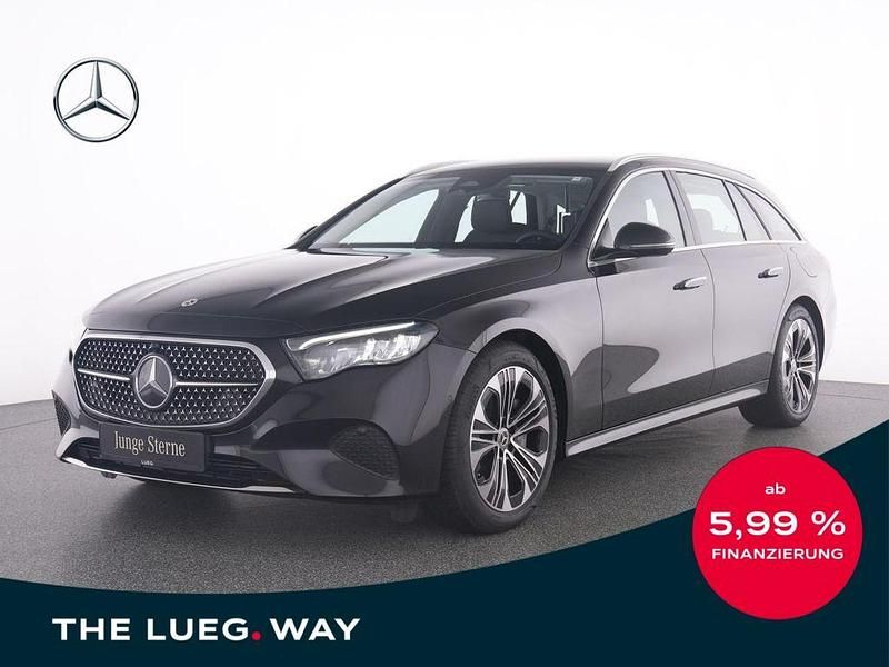 Schwarz Gebraucht 2024 Mercedes E300 Avantgarde Limousine | 46.345 € - Bild 1/4