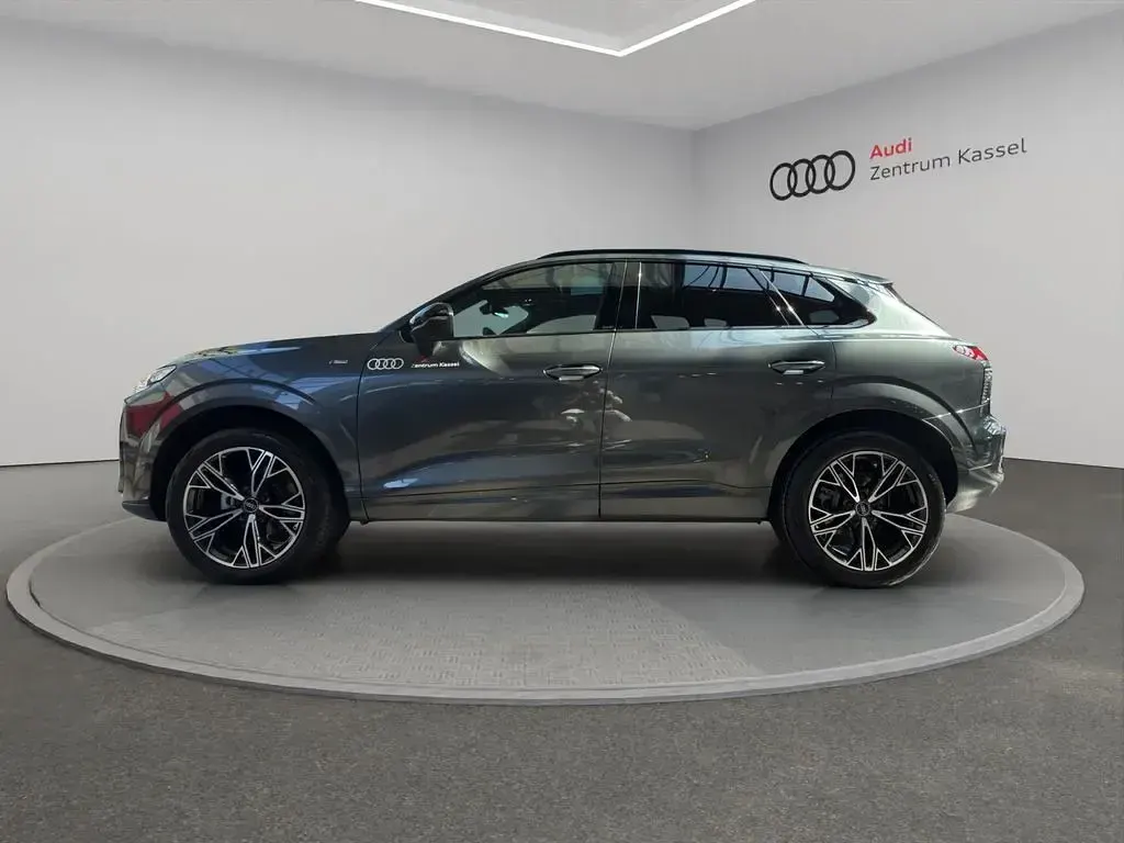 Gebraucht Audi Q3 S-Line 150 PS (110 kW) 2026 Grau SUV