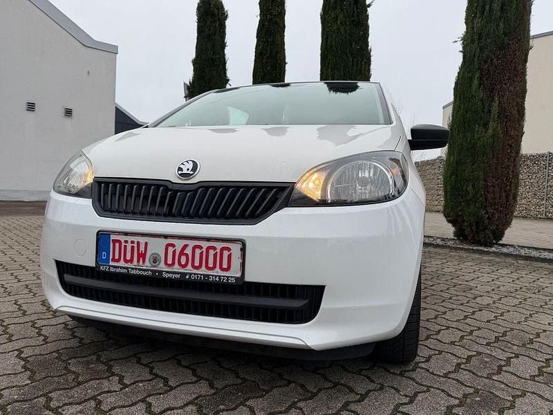 Weiß Gebraucht 2012 Skoda Citigo Elegance Kleinwagen | 2.950 € (Guter Preis) - Bild 1/4