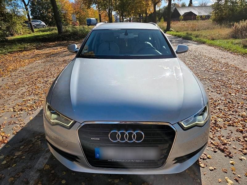 Grau Gebraucht 2012 Audi A6 Kombi | 15.000 € (Fairer Preis) - Bild 1/4