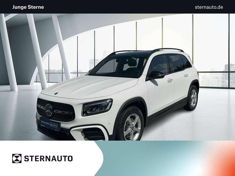 Unilack polarweiß Gebraucht 2024 Mercedes GLB200 AMG line SUV | 41.650 € (Fairer Preis) - Bild 1/4