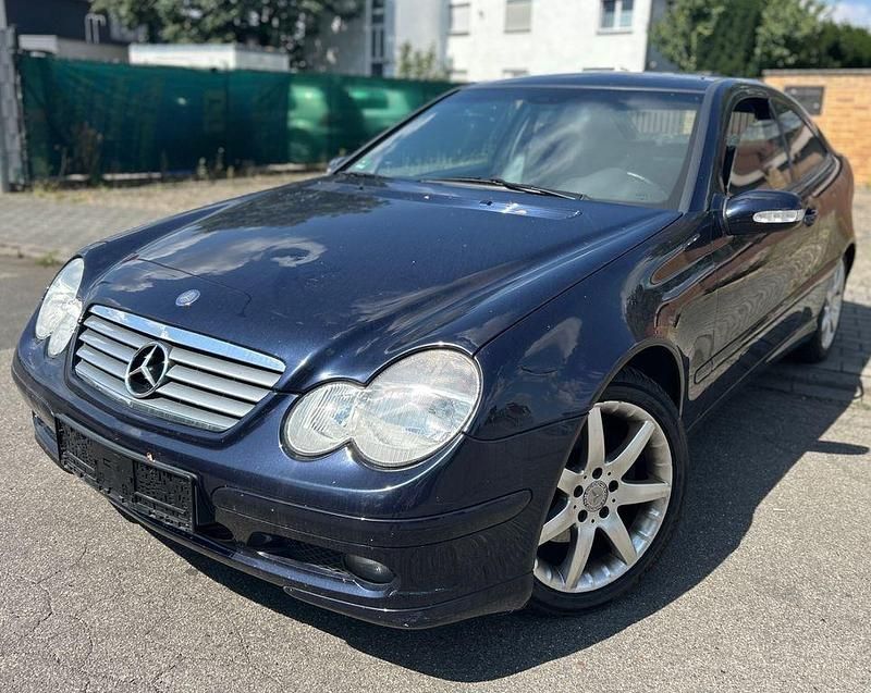 Blau Gebraucht 2001 Mercedes C230 Coupé | 3.800 € (Fairer Preis) - Bild 1/4