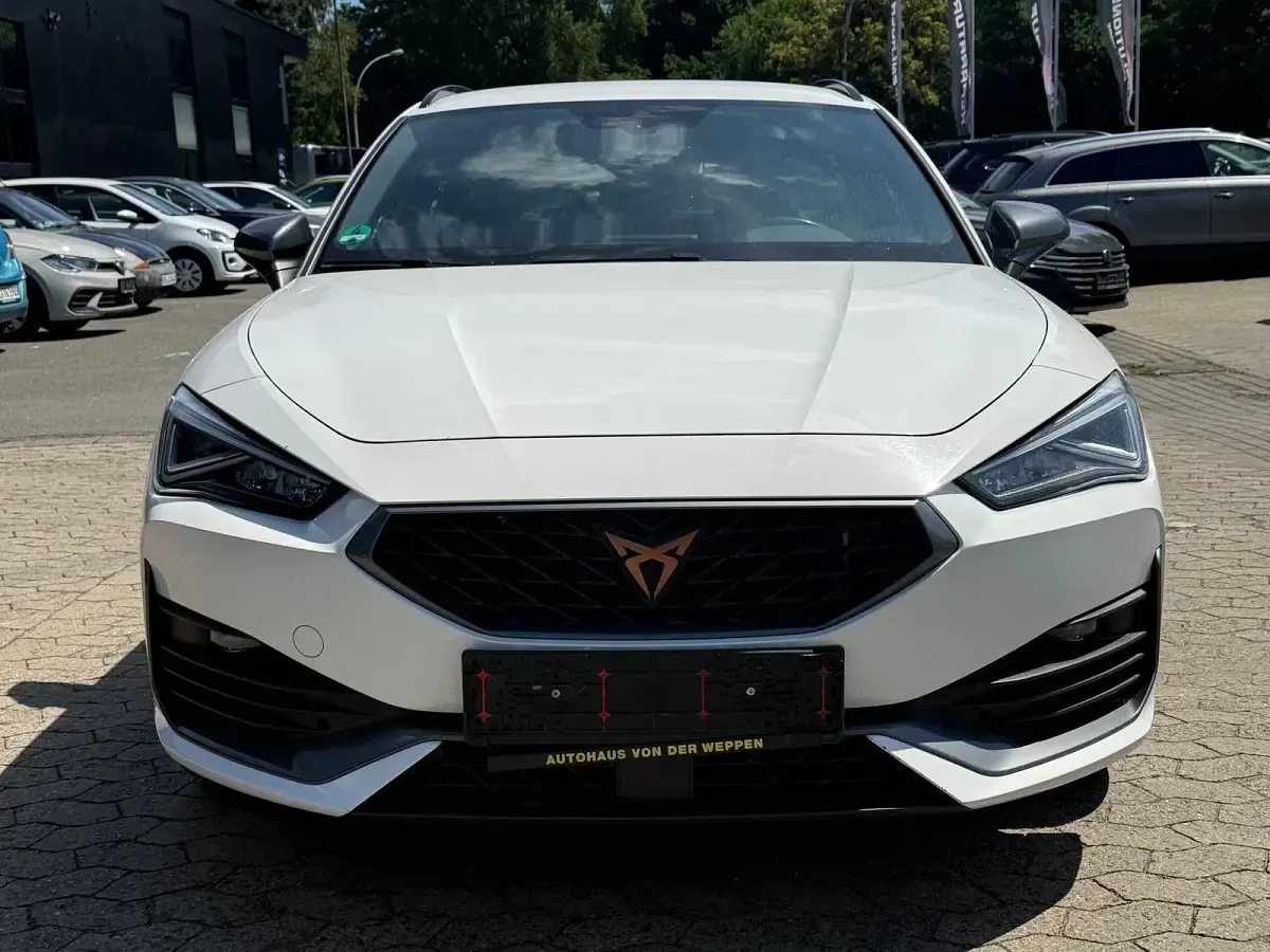 Gebraucht Cupra Leon VZ 150 PS (110 kW) 2021 Weiß Kombi