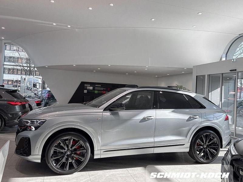 Neu Audi Q8 Business 340 PS (250 kW) 2025 Silber SUV