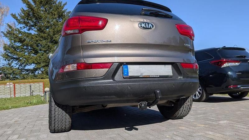 Gebraucht Kia Sportage Spirit 184 PS (135 kW) 2014 Gelb SUV