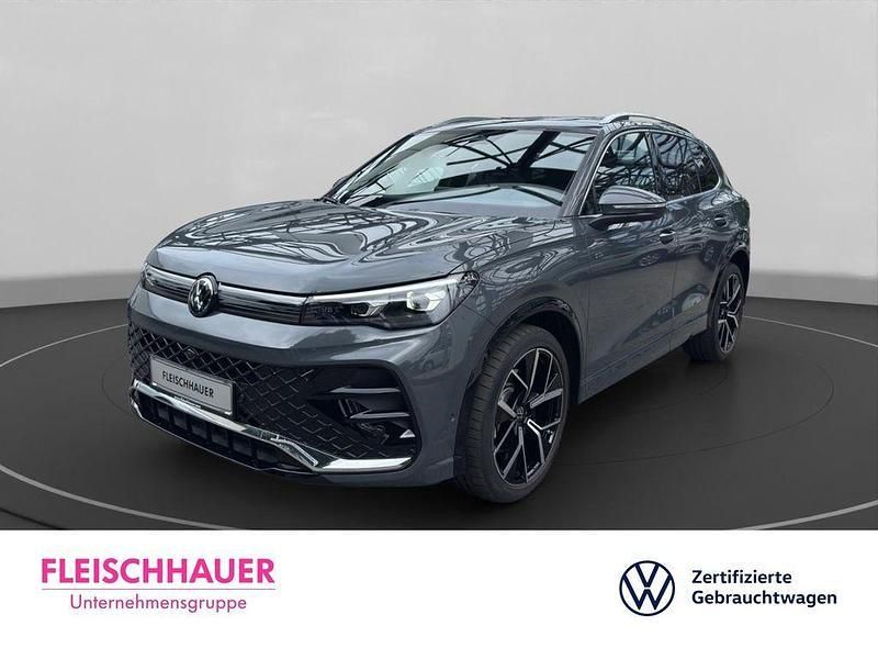 Grau Gebraucht 2024 VW Tiguan R-line SUV | 46.970 € (Etwas zu teuer) - Bild 1/4