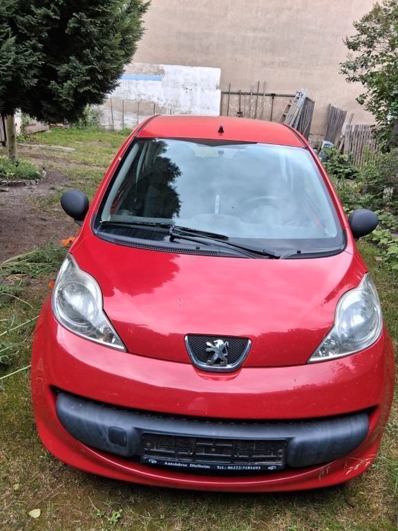 Rot Gebraucht 2008 Peugeot 107 Filou Kleinwagen | 500 € (Superpreis) - Bild 1/4