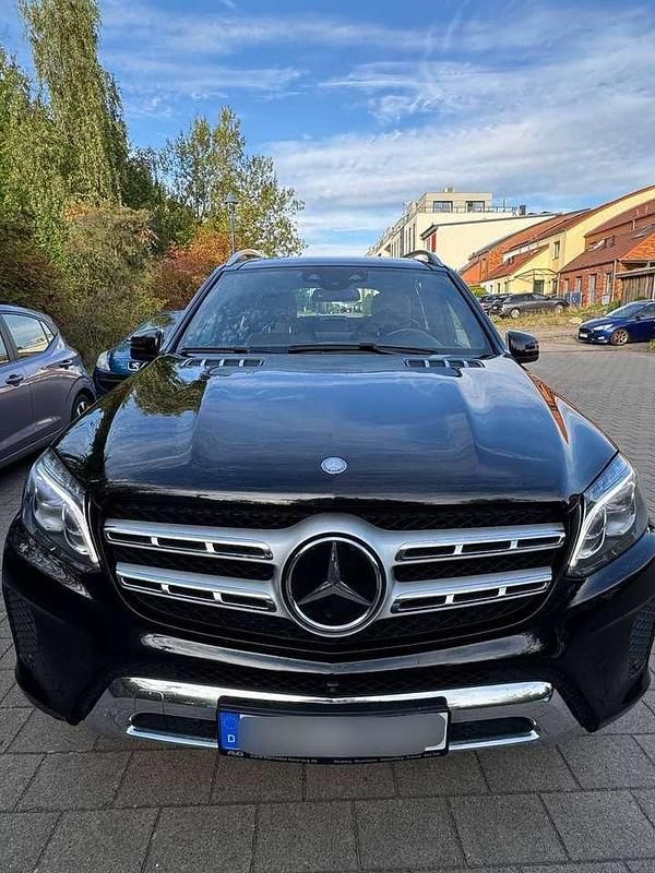 Schwarz Gebraucht 2016 Mercedes GLS500 SUV | 40.000 € - Bild 1/4