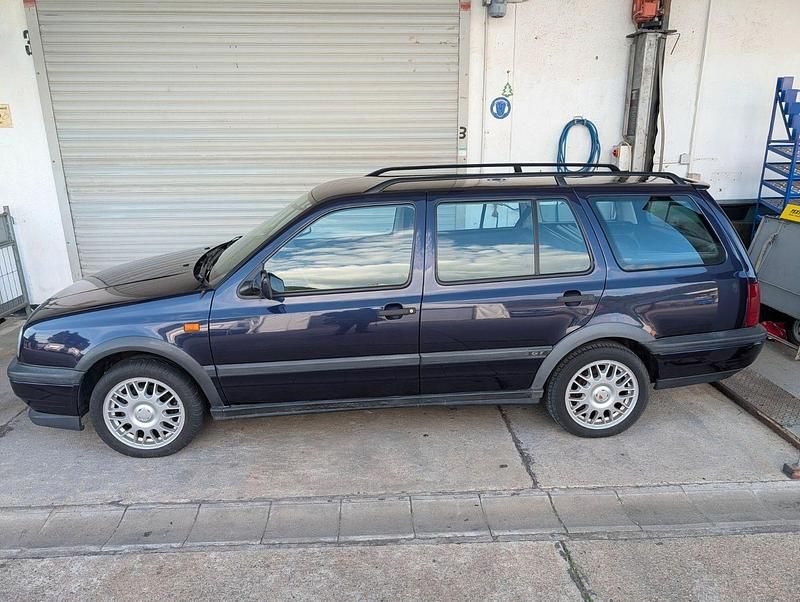 Gebraucht VW Golf III GT 101 PS (74 kW) 1995 Blau Kombi