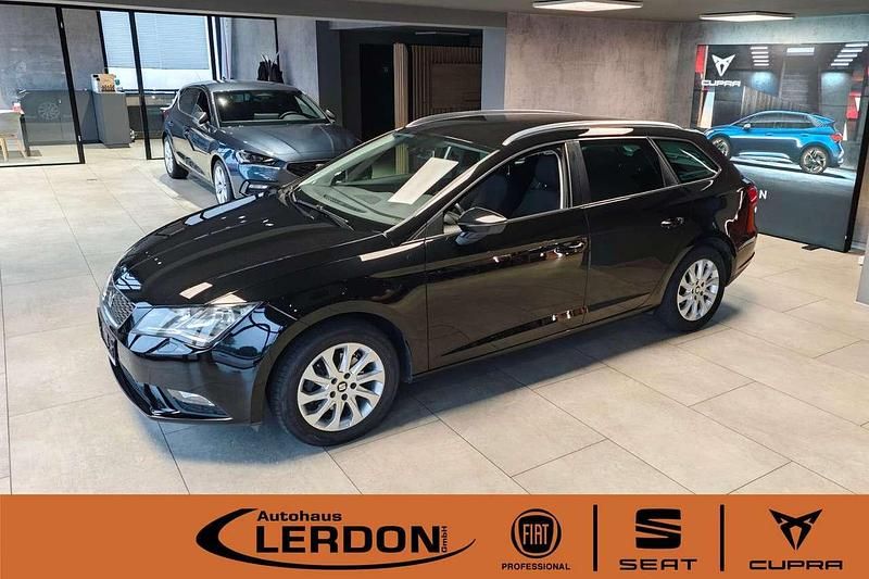 Mitternachtsschwarz Gebraucht 2015 Seat Leon ST Style Kombi | 8.690 € (Fairer Preis) - Bild 1/4