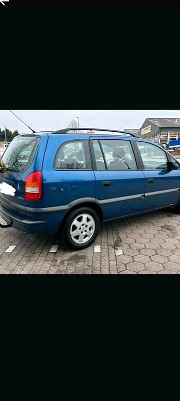 Gebraucht Opel Zafira Eco 101 PS (74 kW) 2001 Blau Van / Kleinbus