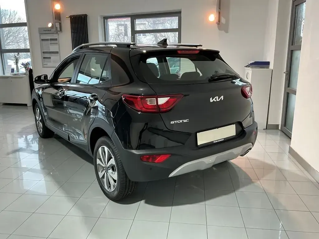 Gebraucht Kia Stonic Vision 101 PS (74 kW) 2024 Schwarz SUV