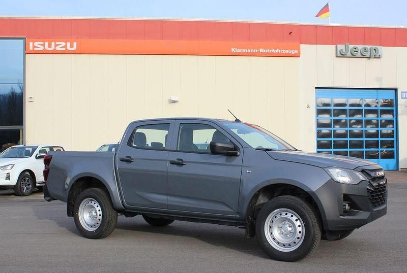 Neu Isuzu D-Max 163 PS (119 kW) 2025 Grau SUV