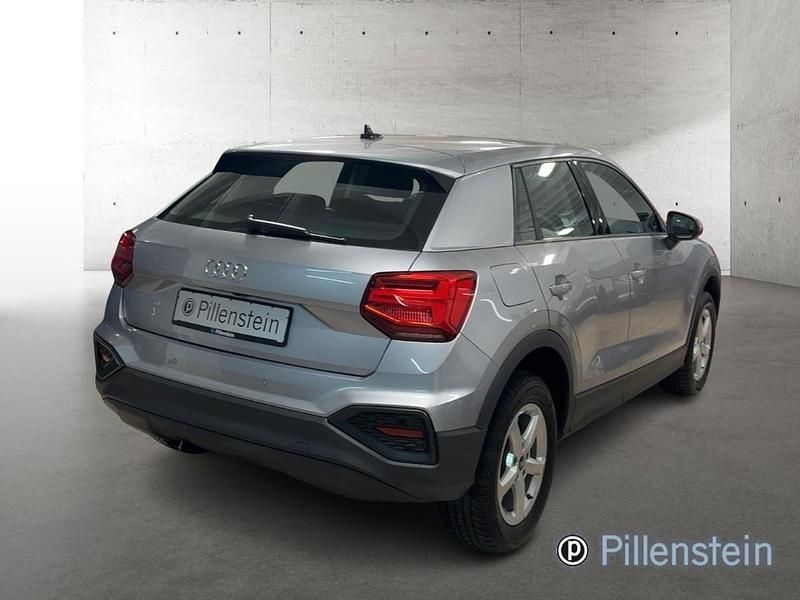 Gebraucht Audi Q2 Sport 150 PS (110 kW) 2022 Silber SUV