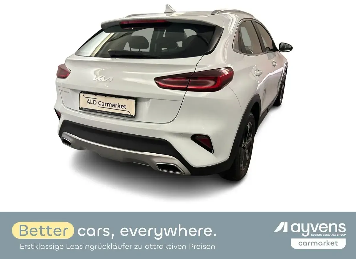 Gebraucht Kia XCeed Spirit 105 PS (77 kW) 2022 Weiß SUV