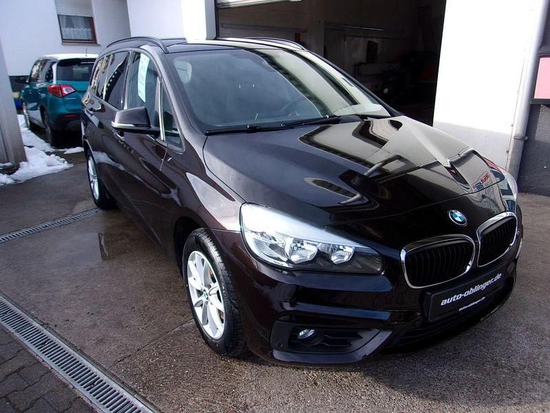 Braun Gebraucht 2015 BMW 216 Gran Tourer Van / Kleinbus | 9.900 € (Guter Preis) - Bild 1/4