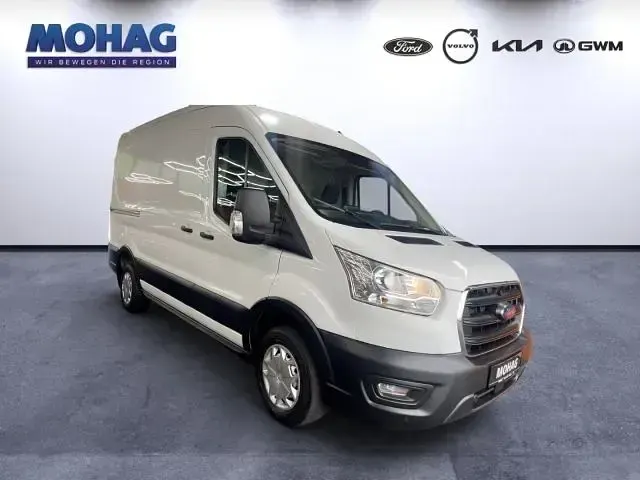 Occasion Ford Transit Trend 131 ch (96 kW) 2022 Blanc Berline