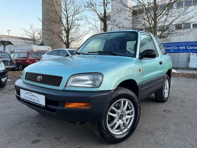 Grün Gebraucht 1997 Toyota RAV4 SUV | 3.990 € (Superpreis) - Bild 1/4