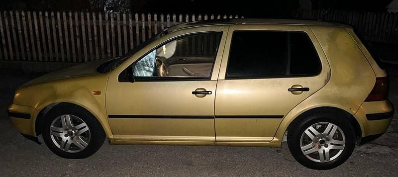 Gebraucht VW Golf IV 90 PS (66 kW) 1998 Gelb Kleinwagen