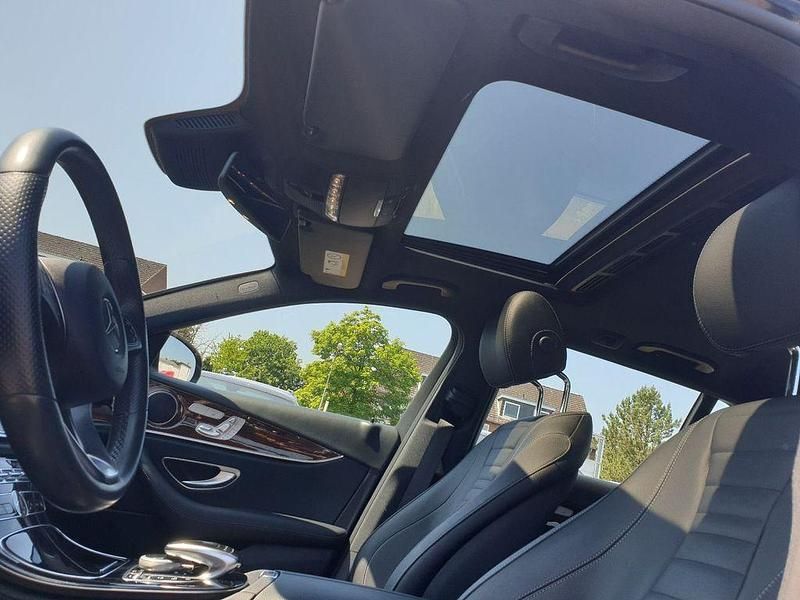 Gebraucht Mercedes E400 Exclusive 333 PS (244 kW) 2017 Schwarz Kombi