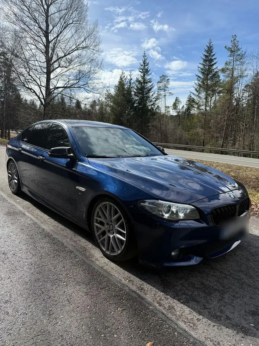 Gebraucht BMW 535 M Sport 313 PS (230 kW) 2015 Blau Limousine