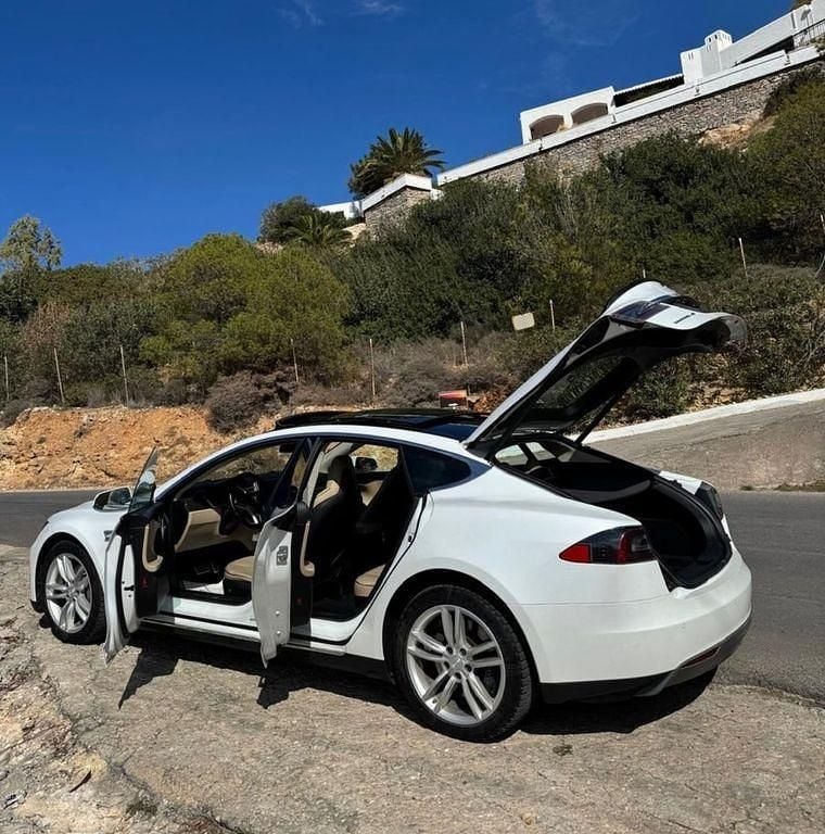 Gebraucht Tesla Model S 309 kW (421 PS) 2013 Weiß Kleinwagen