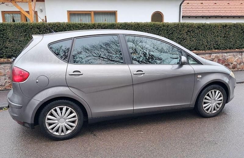 Gebraucht Seat Altea 102 PS (75 kW) 2005 Grau Van / Kleinbus