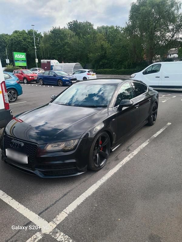 Schwarz Gebraucht 2011 Audi A7 Comfort Kleinwagen | 15.000 € (Superpreis) - Bild 1/4