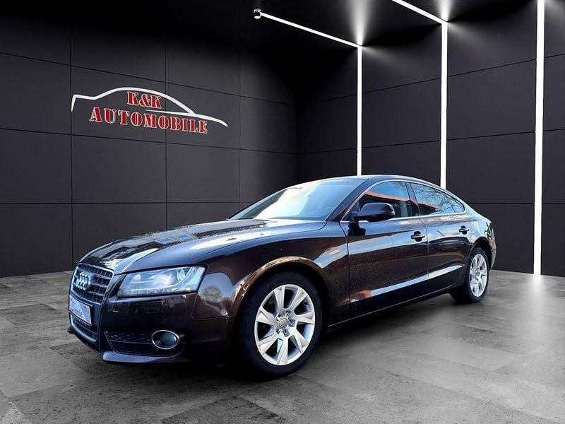 Braun Gebraucht 2011 Audi A5 Sportback Kleinwagen | 8.900 € (Guter Preis) - Bild 1/4
