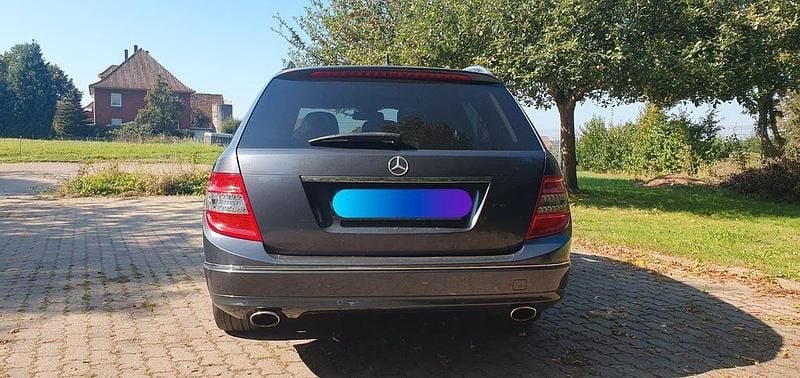 Gebraucht Mercedes C320 Avantgarde 224 PS (164 kW) 2008 Grau Kombi
